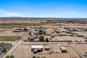 27513 N 252nd Ave, Wittmann, AZ 85361 - Photo 29