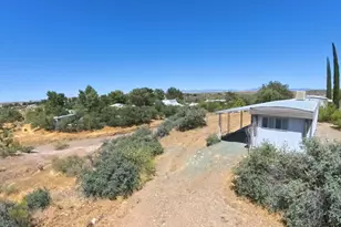 17414 E Meadow Ln, Mayer, AZ 86333 - Photo 31