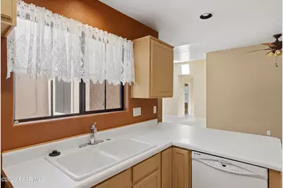 3230 Iris Lane, Prescott, AZ 86305 - Photo 9