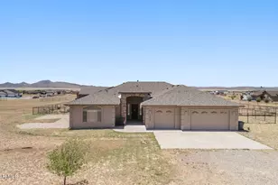 11650 N Desha Dr, Prescott Valley, AZ 86315 - Photo 45