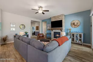 8636 N Wandering Creek Rd, Prescott Valley, AZ 86315 - Photo 7