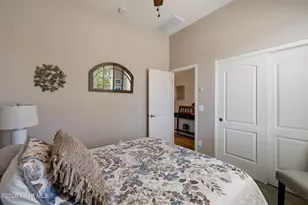 8636 N Wandering Creek Rd, Prescott Valley, AZ 86315 - Photo 29
