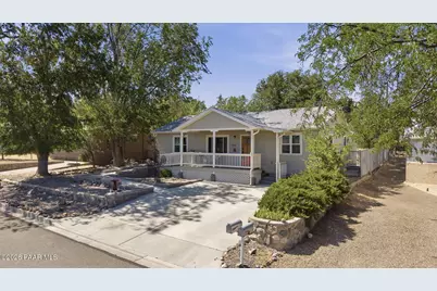 728 Douglas Avenue, Prescott, AZ 86301 - Photo 1