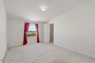 26875 N Kitty Hawk Lane, Paulden, AZ 86334 - Photo 17