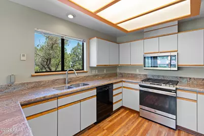 110 N Horizon Circle, Prescott, AZ 86303 - Photo 11