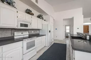 10479 E Old Black Canyon Hwy, Dewey-Humboldt, AZ 86327 - Photo 13