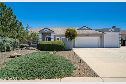 10479 E Old Black Canyon Highway, Dewey-Humboldt, AZ 86327 - Photo 1