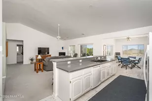 10479 E Old Black Canyon Hwy, Dewey-Humboldt, AZ 86327 - Photo 11