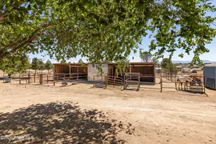 2770 N Mountain Meadow Rd, Chino Valley, AZ 86323 - Photo 27