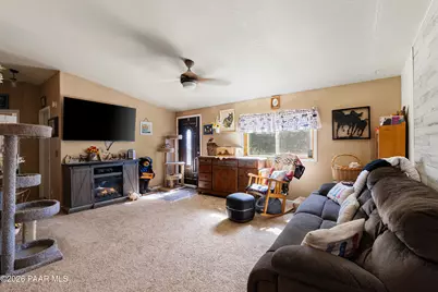 2770 N Mountain Meadow Road, Chino Valley, AZ 86323 - Photo 11