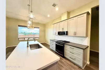 3676 N Valley View Drive #3, Prescott Valley, AZ 86314 - Photo 5