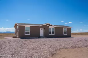 26936 N Chicory Wy, Paulden, AZ 86334 - Photo 3