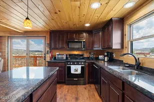 11850 W Faded Whistle Rd, Skull Valley, AZ 86338 - Photo 17