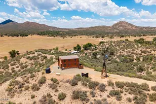 11850 W Faded Whistle Rd, Skull Valley, AZ 86338 - Photo 35