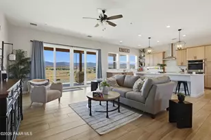 9330 N Concho St, Prescott Valley, AZ 86315 - Photo 9