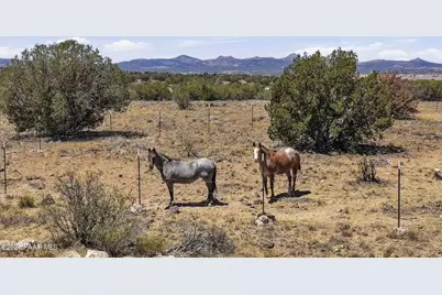 23962 N Headwaters Road, Paulden, AZ 86334 - Photo 7