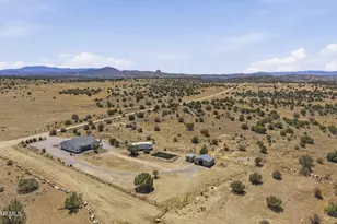23962 N Headwaters Rd, Paulden, AZ 86334 - Photo 41