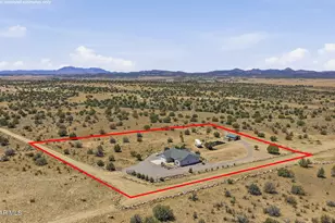 23962 N Headwaters Rd, Paulden, AZ 86334 - Photo 37