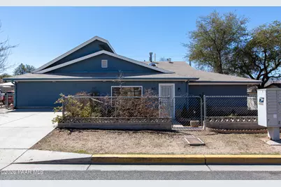811 W Rosser Street, Prescott, AZ 86301 - Photo 1