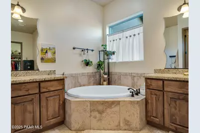 8833 N Grass Valley Lane, Prescott Valley, AZ 86315 - Photo 19