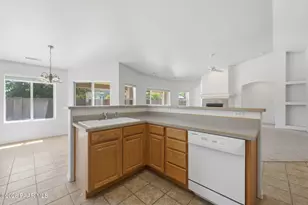 7492 E Peaks Pl, Prescott Valley, AZ 86315 - Photo 11