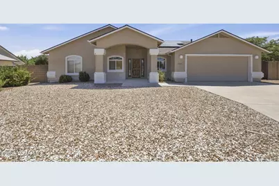 7492 E Peaks Place, Prescott Valley, AZ 86315 - Photo 1