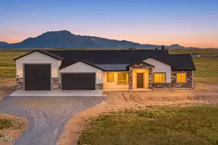 8028 N McWorter Pl, Prescott Valley, AZ 86315 - Photo 1
