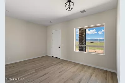8028 N McWorter Place, Prescott Valley, AZ 86315 - Photo 7