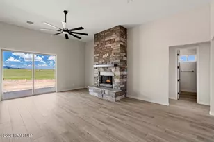 8028 N McWorter Pl, Prescott Valley, AZ 86315 - Photo 9