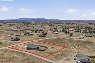 26180 N Vineyard Ln, Paulden, AZ 86334 - Photo 41