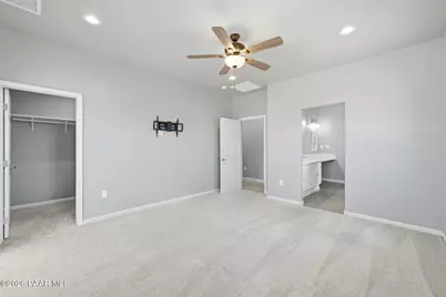26180 N Vineyard Lane, Paulden, AZ 86334 - Photo 21