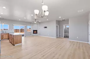 26180 N Vineyard Ln, Paulden, AZ 86334 - Photo 11