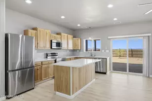 26180 N Vineyard Ln, Paulden, AZ 86334 - Photo 15