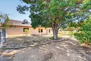 7901 E Marigold Ln, Prescott Valley, AZ 86314 - Photo 31