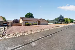 7901 E Marigold Ln, Prescott Valley, AZ 86314 - Photo 37