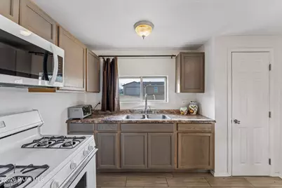 20877 E Deer Valley Lane, Mayer, AZ 86333 - Photo 5