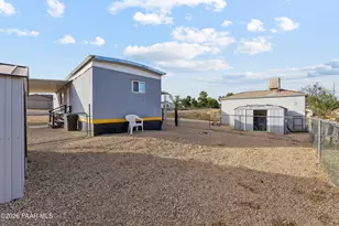 20877 E Deer Valley Ln, Mayer, AZ 86333 - Photo 15