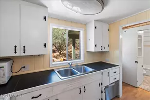 918 S Lavalley Dr, Prescott, AZ 86303 - Photo 9