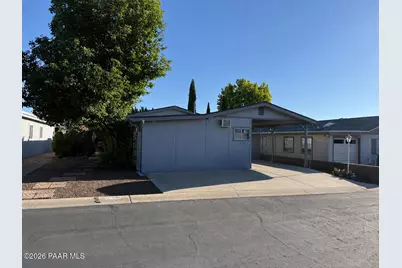 12140 E Obsidian Loop Road, Dewey-Humboldt, AZ 86327 - Photo 1
