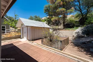 16848 W Juniper Way, Yarnell, AZ 85362 - Photo 27