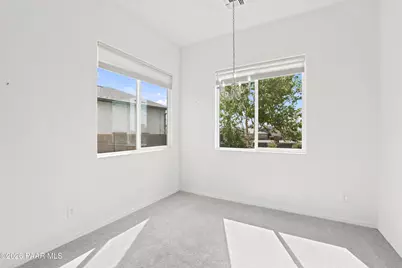 966 N Diaz Street, Dewey-Humboldt, AZ 86327 - Photo 9