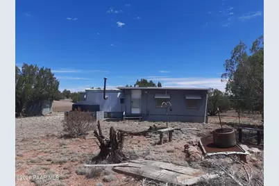 31935 W Calle Belleza, Seligman, AZ 86337 - Photo 5