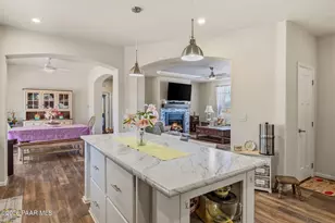 1285 W Kings Ct, Paulden, AZ 86334 - Photo 9