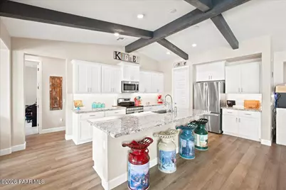 8617 N Isabella Court, Prescott Valley, AZ 86315 - Photo 5