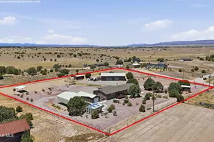 875 W Little Ranch Rd, Paulden, AZ 86334 - Photo 1