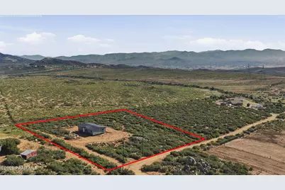 1048 N Upper Gold Road, Dewey-Humboldt, AZ 86327 - Photo 1