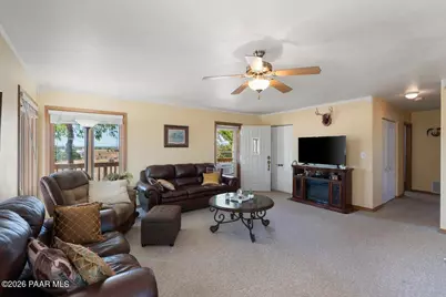 974 N Grandview, Paulden, AZ 86334 - Photo 7