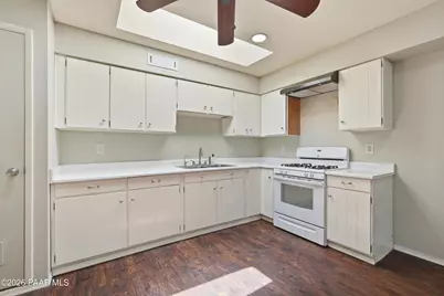 3641 N Valorie Drive, Prescott Valley, AZ 86314 - Photo 11