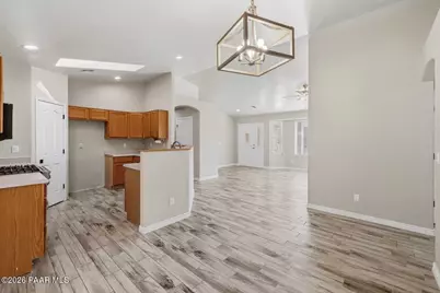 7314 N Sunrise Vista, Prescott Valley, AZ 86315 - Photo 9