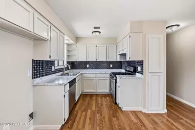 8195 E Yavapai Road, Prescott Valley, AZ 86314 - Photo 7